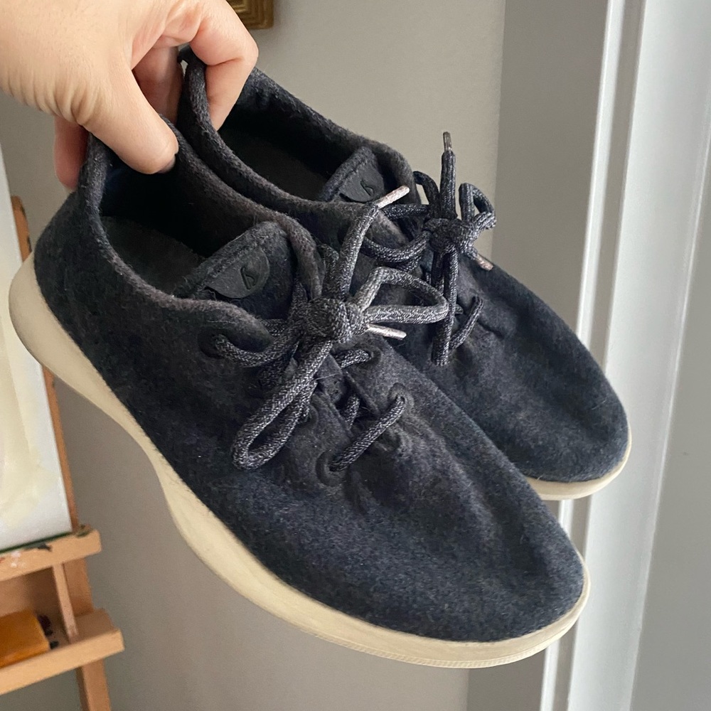 Allbirds dark gray wool walking sneakers tennis shoes exercise women’s size 8